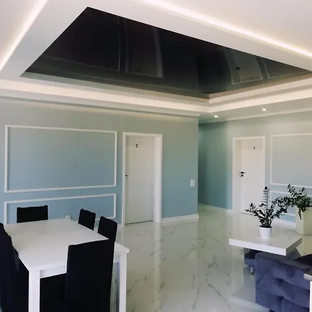 Bed & Breakfast Pod Jarzebinami Z Tarasami