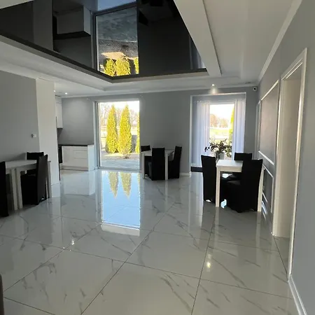 Pod Jarzebinami Z Tarasami 住宿加早餐酒店 Wielki Leck