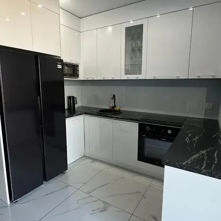 Pod Jarzebinami Z Tarasami 住宿加早餐酒店 Wielki Leck